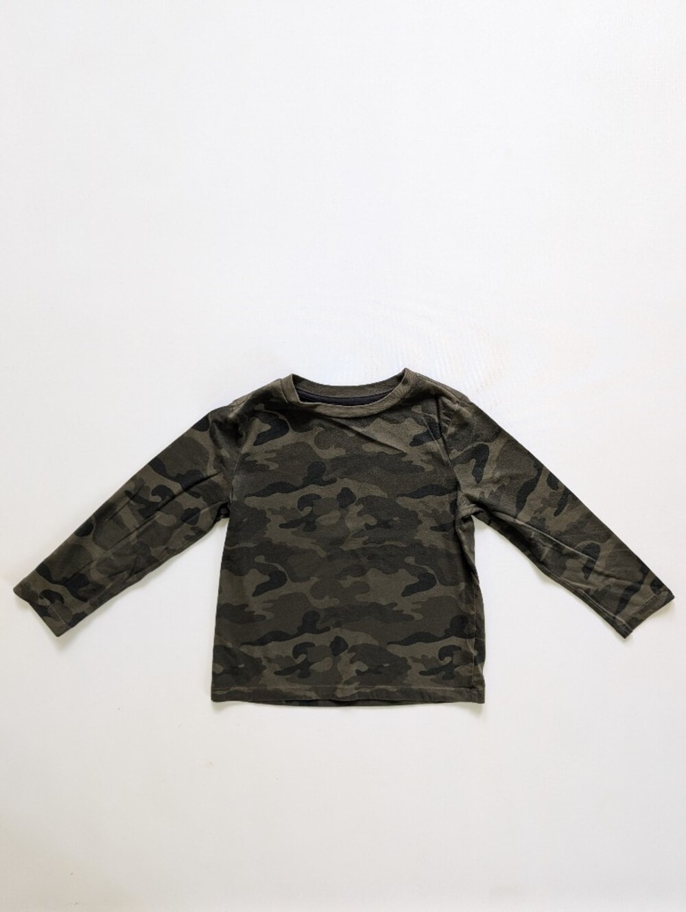 Old Navy Boys' Long Sleeve Camo Tee - Olive Green & Black XS